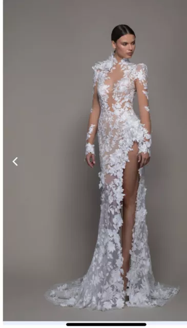 Custom made wedding dress - Pnina Tornai for Kleinfeld. Size S