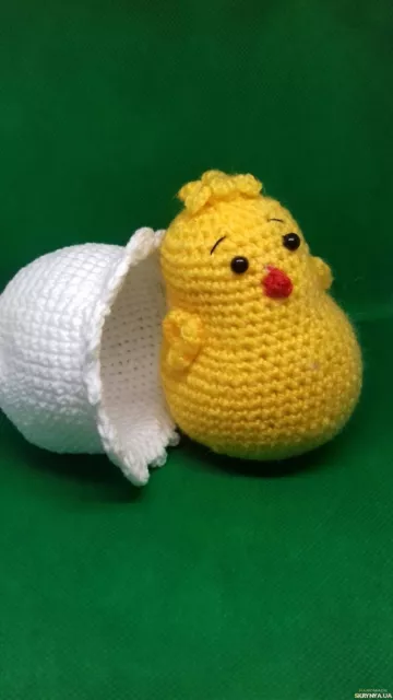 Easter Chicken, Toy.