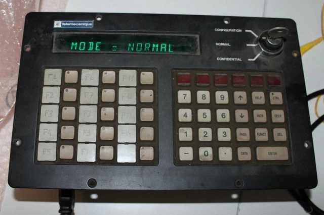Xbtvb8140 Telemecanique Xbt-Vb8140 Terminal Operateur  Used Hmi Plc V2.1