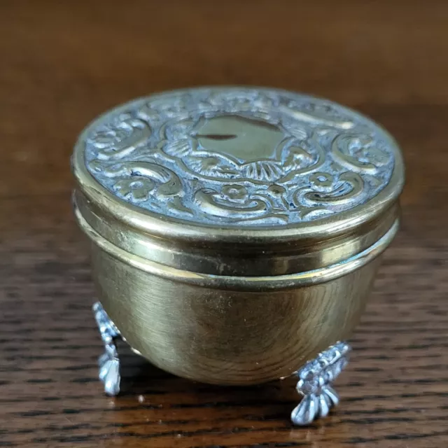 Vintage Footed Brass Stash/Incense/Trinket/Cricket Box Silver Plated Interior