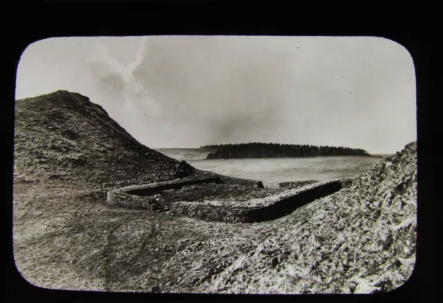 Glass Magic Lantern Slide HADRIANS WALL CASTLE NICK MILE CASTLE C1930 ENGLAND