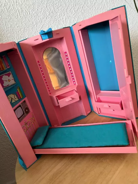 Barbie Mattel Vintage 1984 Day To Night Studio