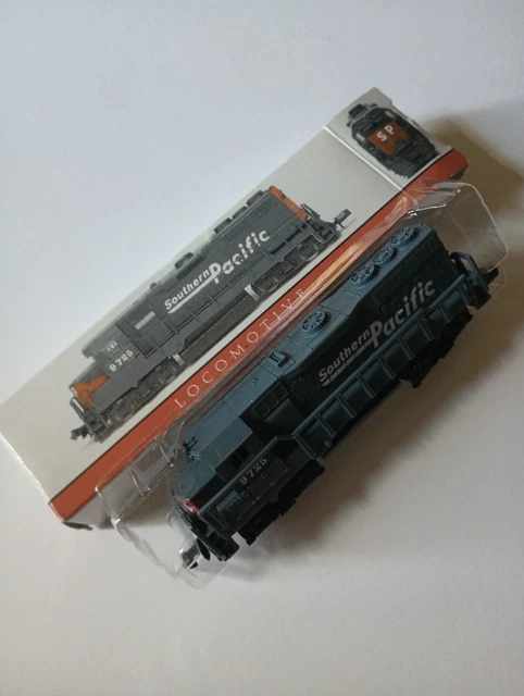 Southern Pacific LOCOMOTIVE #9725 Mini Toy Train in Box # 418