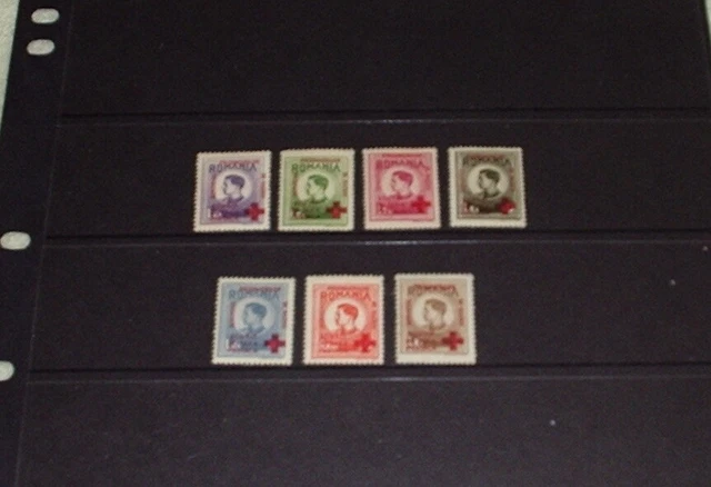 Romania P.O.W. set, only issued by the Red Cross - all mint unhinged.