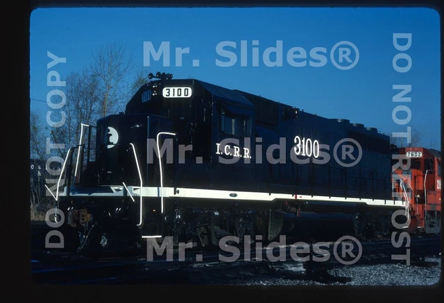 Original Slide IC Illinois Central Fresh Paint GP40 3100 East Hazel Crest IL