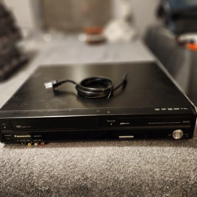 PANASONIC VHS/DVD PLAYER Recorder DMR-EZ37V Digital Tuner - No Remote ...