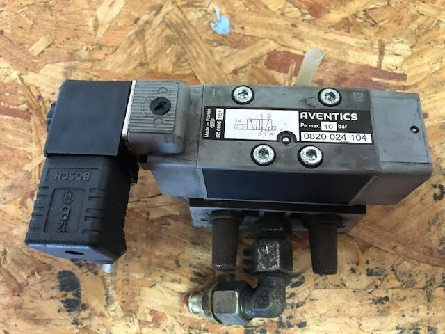 Used 1824210221 AVENTICS PNEUMATIC VALVE COIL With Solenoid, Block, and Fittings