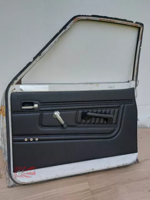 8 Garage Custom Door Panel Set for Datsun 620 / Black / C2