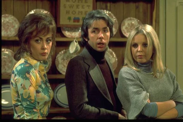 paula-wilcox-richard-osullivan-and-sally-thomsett-1976-old-tv-photo-8