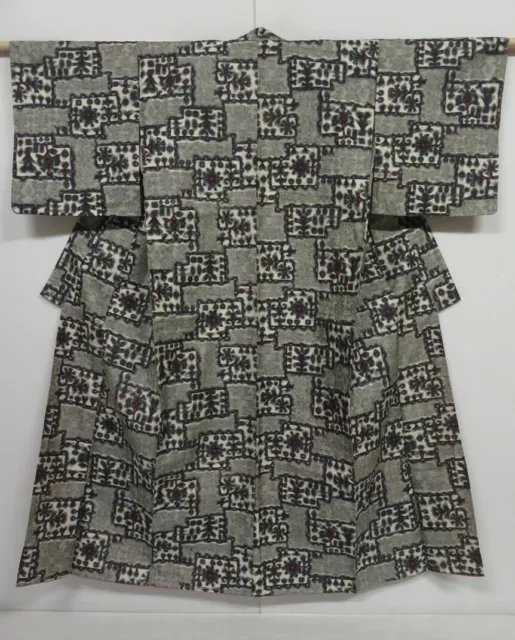 0212N07z480 Vintage Japanese Kimono Silk MEISEN KOMON Light gray Flower