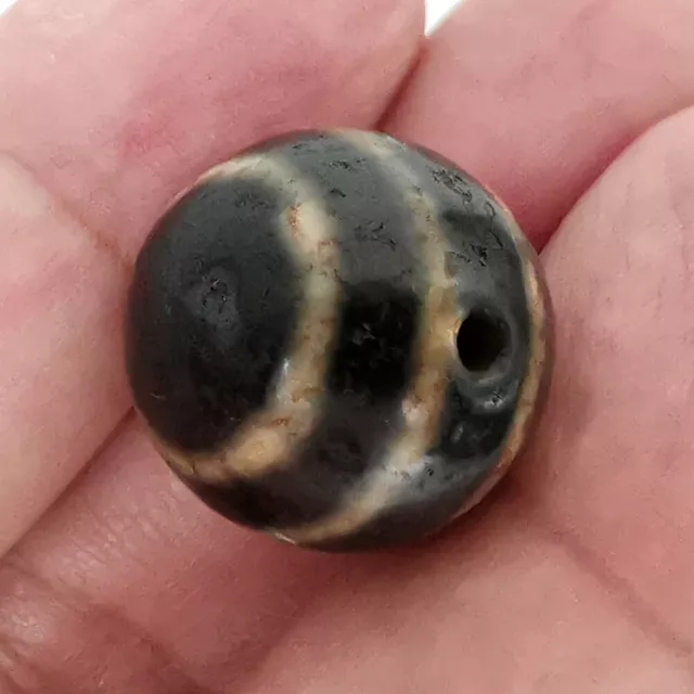Pumtek Pyu Ghost 2 Eye Agate Bead DZI Indo Tibetan 19MM #471