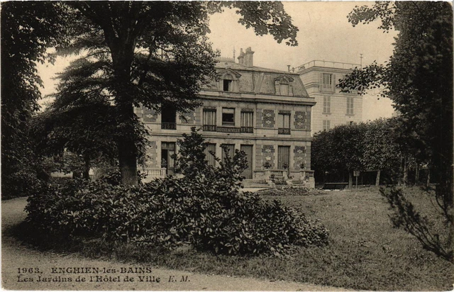 CPA Enghien Les Jardins de l'Hotel de Ville (1317147)