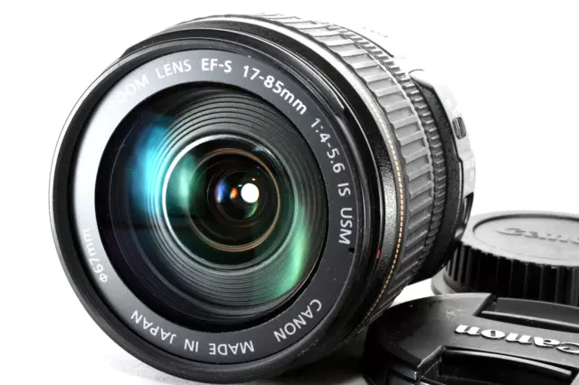 Canon Zoom Lens EF-S 17-85mm f/4-5.6 Macro IS USM, with covers