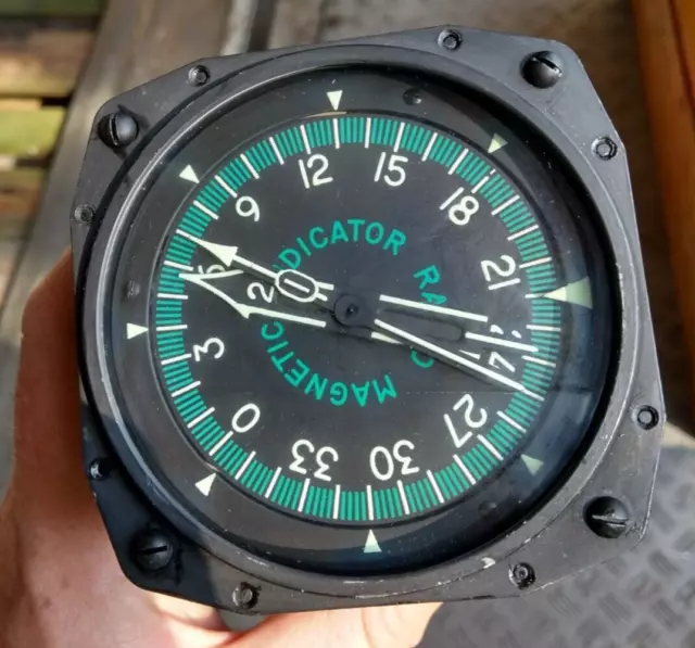 Flugzeuginstrument ID-250/ARN Radio Magnetic Indicator