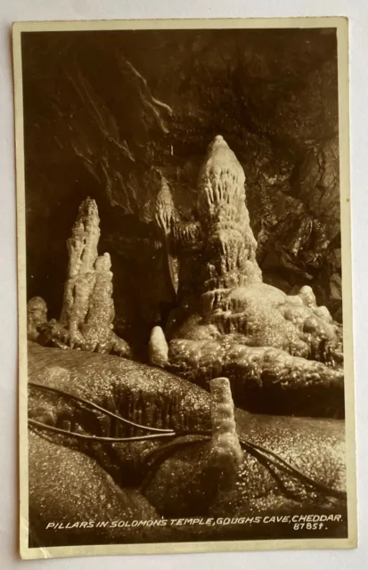 Pillars in Solomans Temple Goughs Cave Cheddar Valentine's 87851 post card unpos