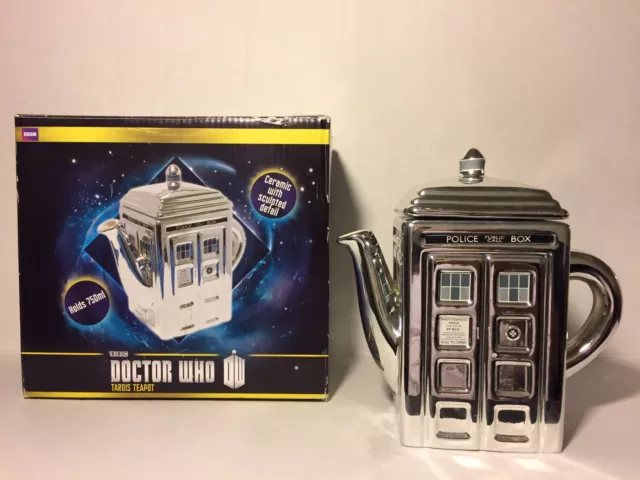 Doctor Who TARDIS 3D Ceramic Silver Chrome Teapot