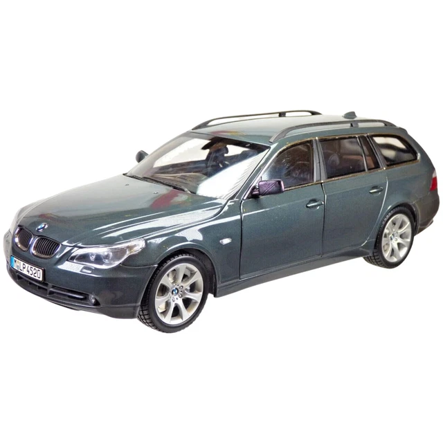 KYOSHO 1 18 BMW 5 Series Touring E61 Dark Grey Estate Diecast