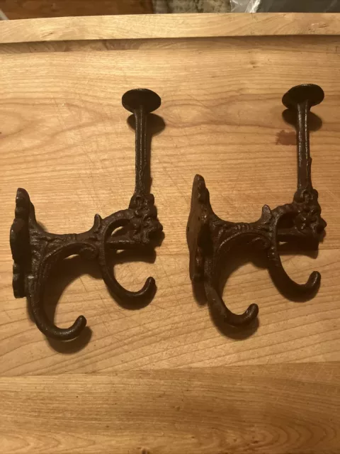 Antique Cast Iron Wall Hooks Victorian Ornate Lion Head Towel Coat Hat Hangers