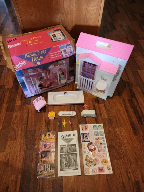 Vintage Barbie Folding Pretty House 1996 Mattel Pink Dollhouse With Box