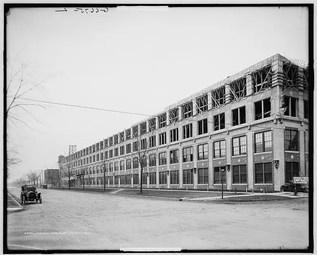 Packard Motor Car Company Auto Plant,industrial buildings,Detroit,Michigan,1900