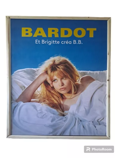 Très Grande et Belle Affiche encadrée, "Brigitte Bardot"