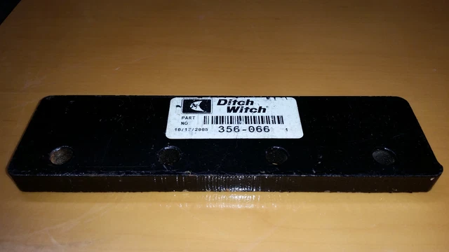 Ditch Witch Clamp Plate - 356-066 Ditch Witch Clamp Plate - 356-066