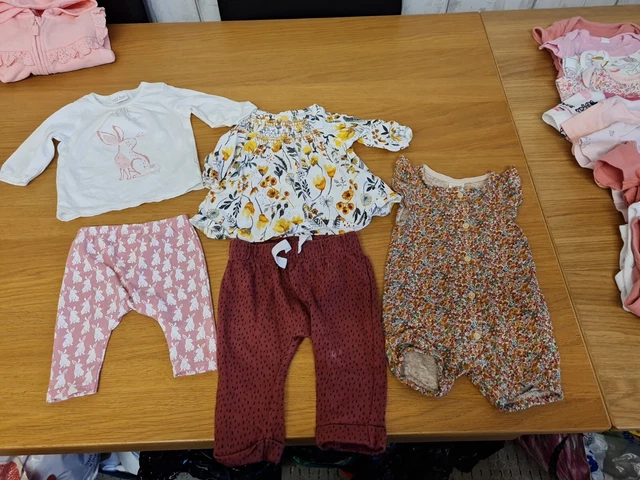 Baby Girls Huge Clothes Bundle. 86 Items Fist size, Newborn & 0-3 Months 9