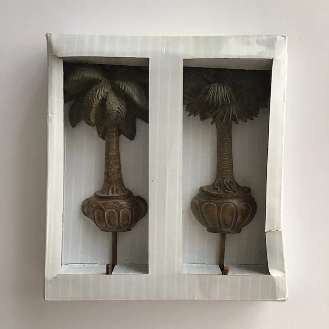 NEW Vintage Potted Palm Tree Wall Hanging Hooks Large 7.5” SET OF 2 Wall Mount 2