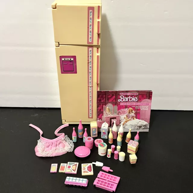 VTG 1987 Barbie Sweet Roses Refrigerator Freezer 4776 w Accessories & Apron