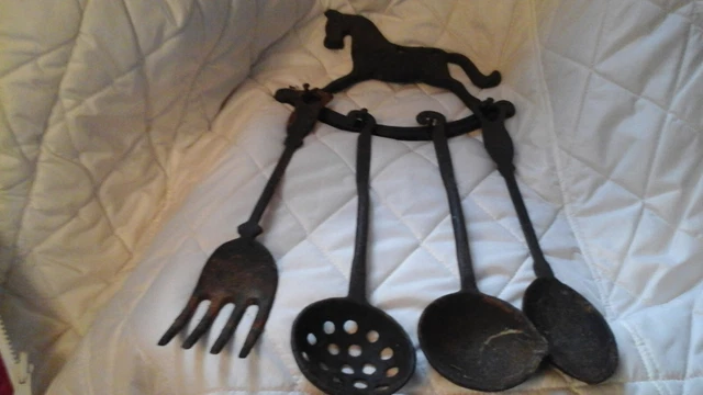 Vtg Cast Iron Rocking Horse Kitchen Hook W/ Tools Cast Iron Wall Hanging 5 Pcs