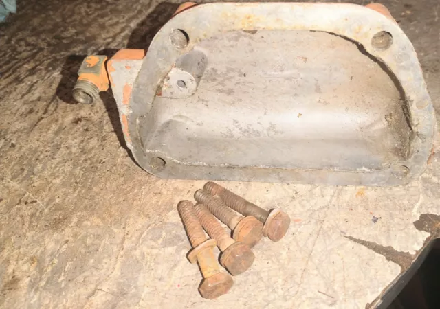 Vintage  Allis Chalmers  Wd  Tractor Engine Governor Cover An Bolts