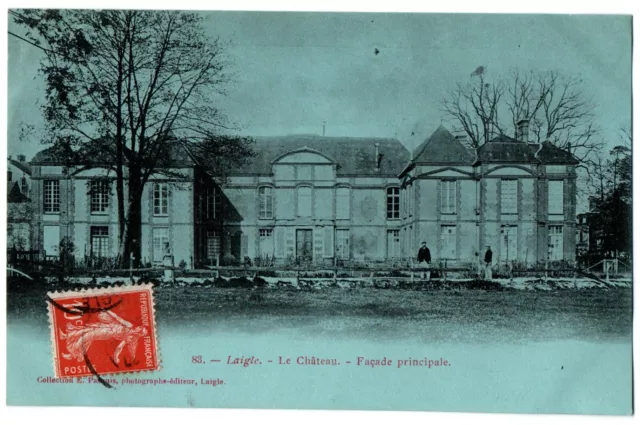 CPA 61 - LAIGLE (Orne) - 83. Le Château - Façade principale (carte bleue)