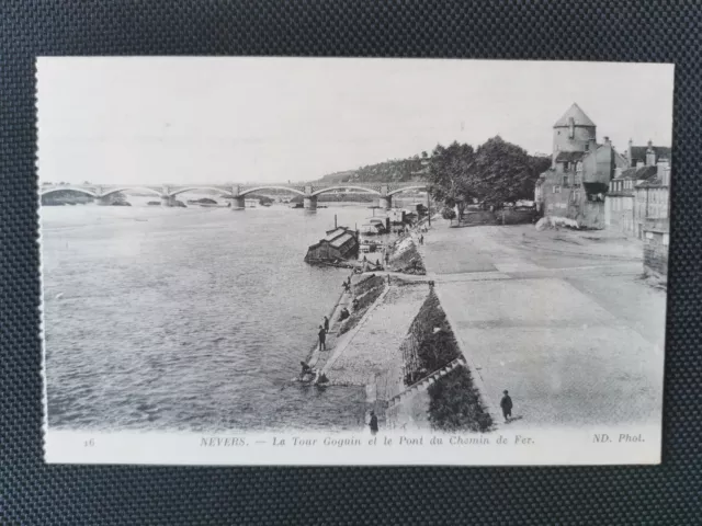 CPA 58 NEVERS - The Goguin Tower and the Railway Bridge