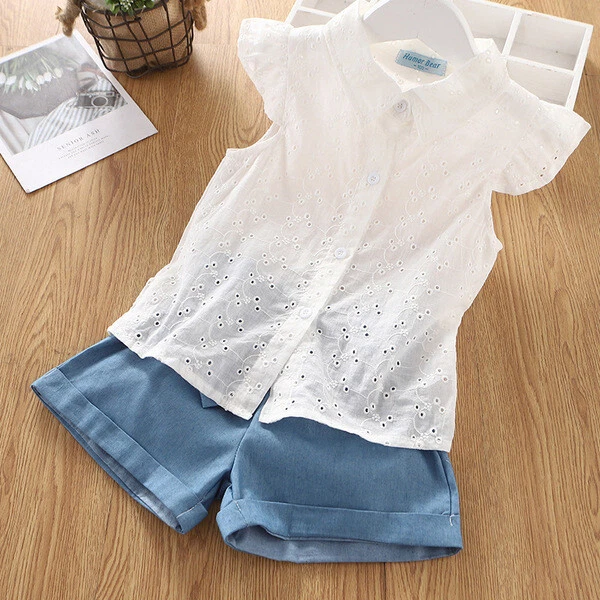 Completo Bimba bambina Maglia maniche corte pantaloni corti bianco celeste B051