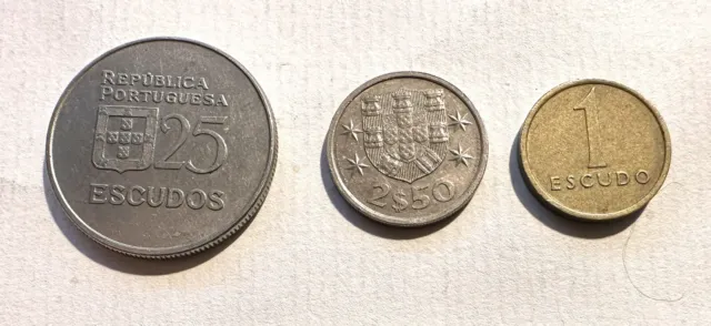 3 Portuguese Coins - 1 / 2.5 / 25 Escudos (1979-1985) - Portugal Old Coins