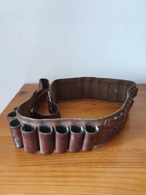 CARTOUCHIERE 25 CARTOUCHES CALIBRE 12 TRIPLE K REF INT-TRK-07012