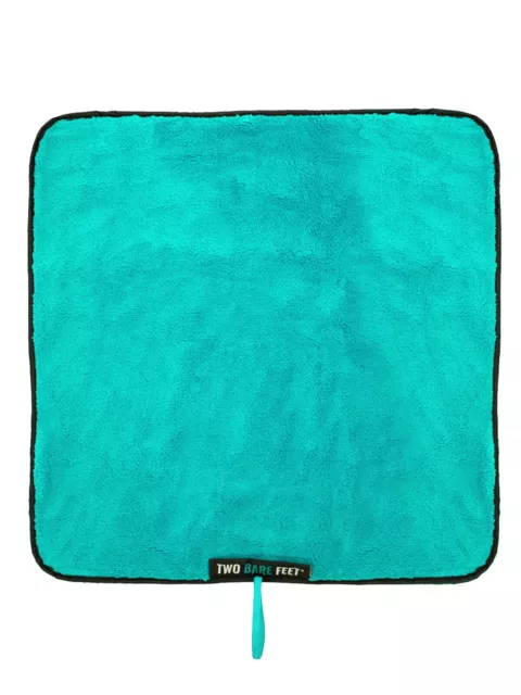 Two Bare Feet Changing Mat for Surfing, Swimming, Wetsuit, Beach, Outdoors