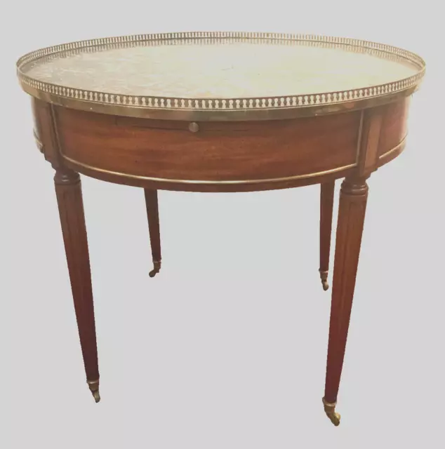 Table bouillotte de style Louis XVI en acajou et marbre XX siècle