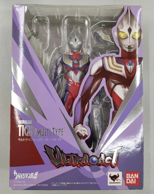 ULTRA ACT Ultraman Tiga (Multi Type) BANDAI
