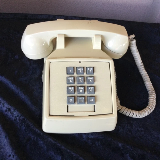 VINTAGE ITT 2500 Tan TouchTone Push Button Corded Landline Desk Phone