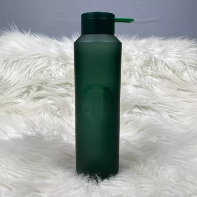 https://www.picclickimg.com/qDYAAOSwRm9kUoFo/Starbucks-24-oz-Water-Bottle-Green-Soft.webp