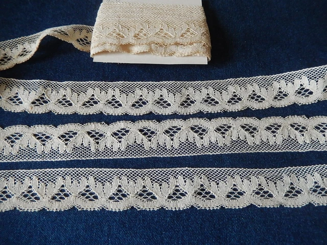 DENTELLE DE CALAIS ANCIENNE  : 4 m x 3 cm