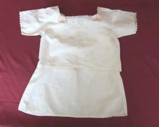 19C ANTIQUE CHILD BABY FINE COTTON SET 2 TOPS w/ HAND EMBROIDERY & LACE 2