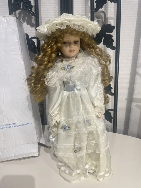 Grande Poupée De Collection 40 Cm – Visage Et Mains Porcelaine – Vintage