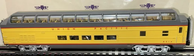 MTH 20-68048 UNION PACIFIC Full Length 70’ Vista Dome Passenger Car O-Scale NEW