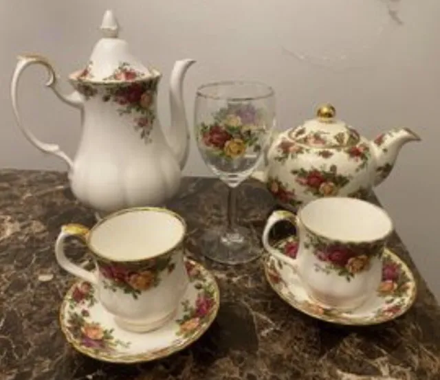 royal albert old country roses china set