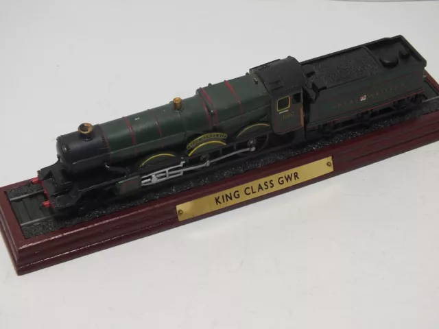 Atlas Editions King Class GWR King Henry VII on Wooden Plinth #3904004