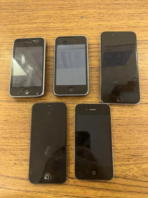 Bundle of 5 x Apple iPhones Various Generations (Spares & Repairs)