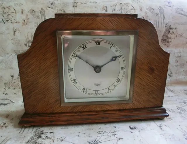 Vintage Oak Cased Elliott of London Mantel Clock 8-Day Mechanical Art Deco