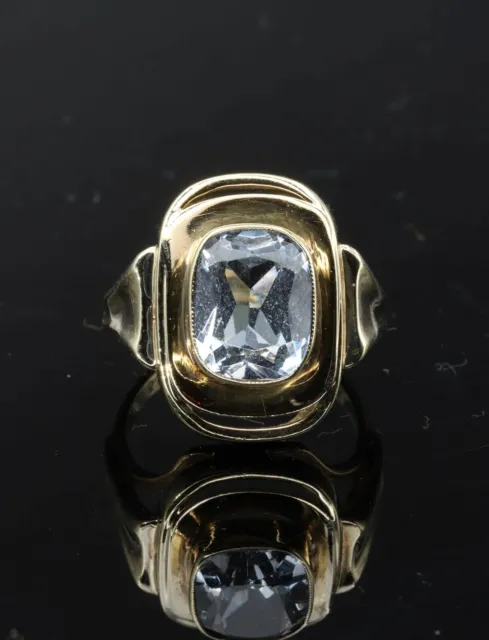 333/- 8 Karat Gelbgold Ring mit Aquamarin, Ringgröße 50, guter Zustand.